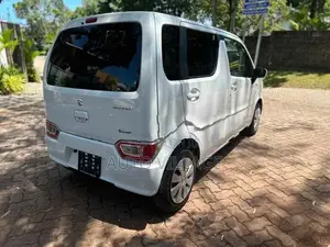 Suzuki Wagon R FX Hybrid 2023