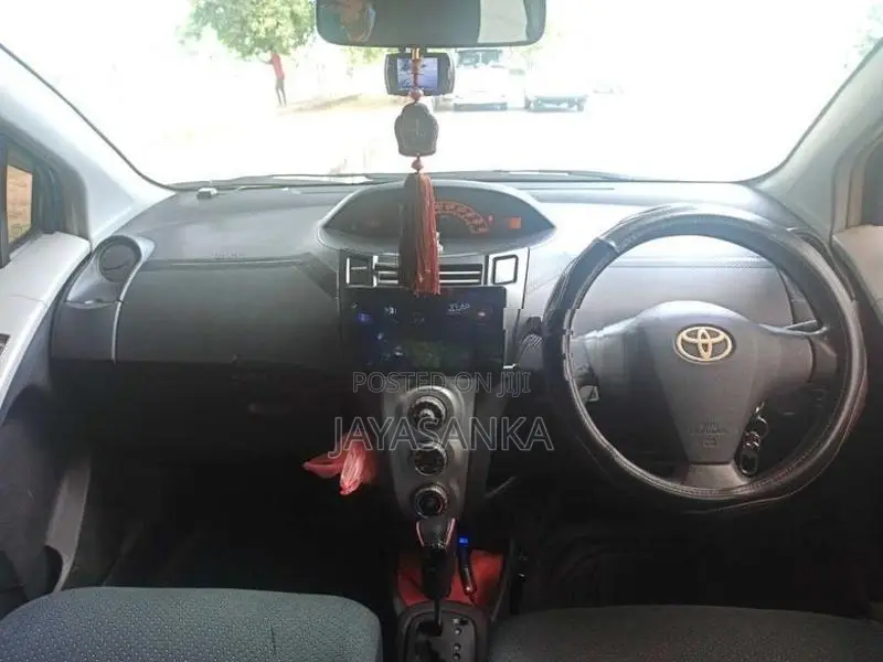 Toyota Vitz KSP 90 2007