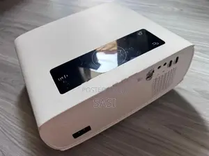 Projector Screen