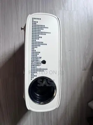 Projector Screen