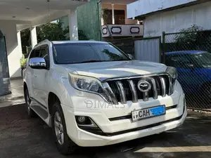 Toyota Land Cruiser Prado TX 2015
