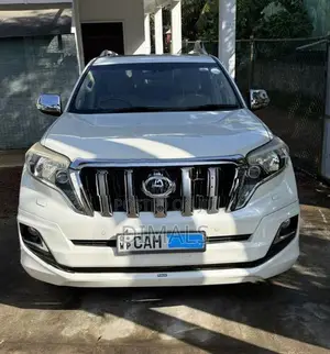 Toyota Land Cruiser Prado TX 2015