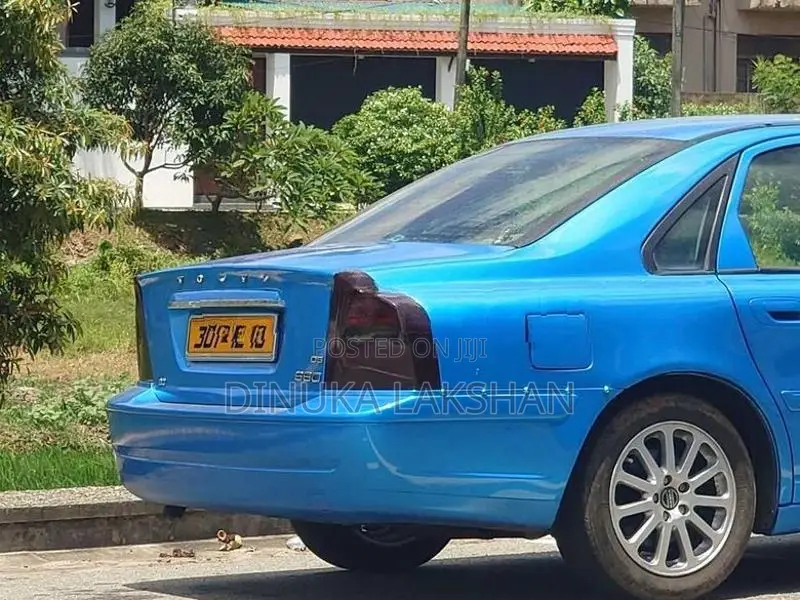 Volvo S80 1999