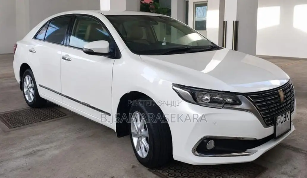 Toyota Premio G Superior 2019