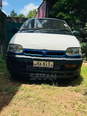 Nissan Serena C23 Auto 1992