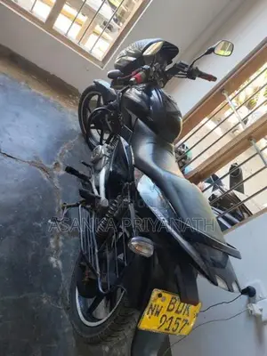 Bajaj Pulsar 150 2016
