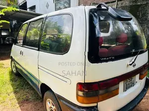 Nissan Serena C23 Auto 1992