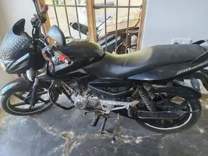 Bajaj Pulsar 150 2016