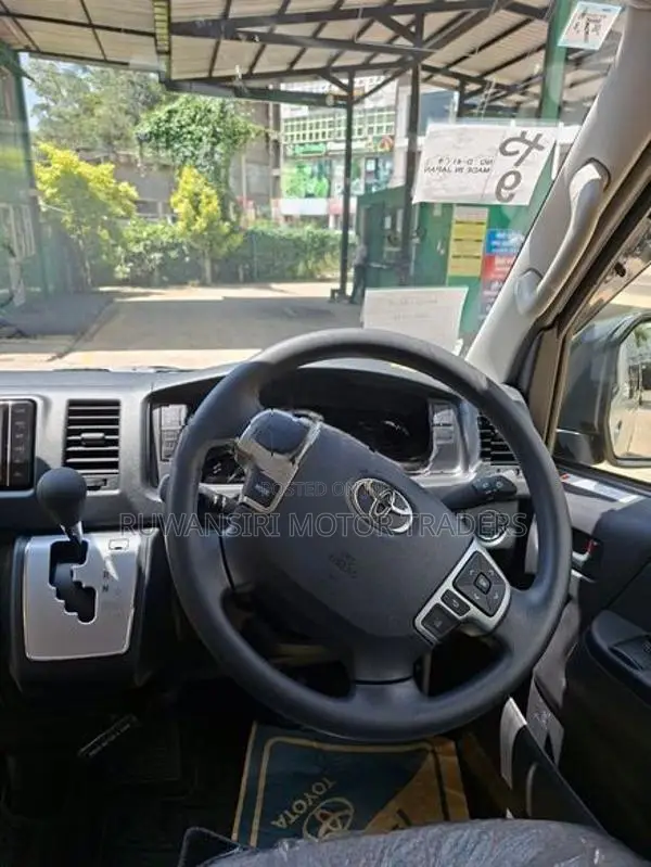 Toyota GDH 223B 2025