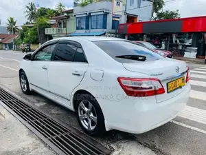 Toyota Premio G Superior 2014
