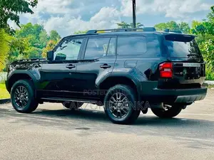 Toyota Land Cruiser Prado 250 VX 2025