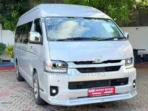 Toyota KDH 223-GDH High Roof 2026