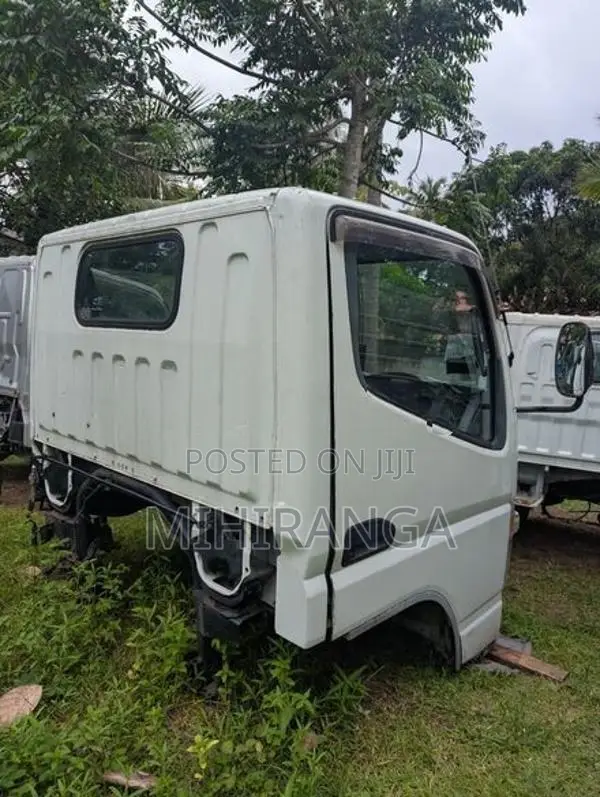 Mitsubishi Canter Lorry Cabin 24v