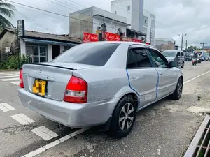 Mazda Familia 1999