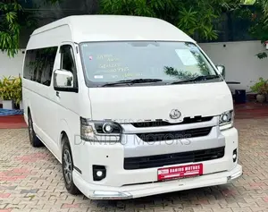 Toyota Regius 223-GDH High Roof 2026