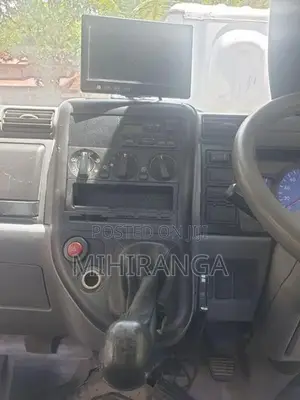 Mitsubishi Canter Lorry Cabin 24v