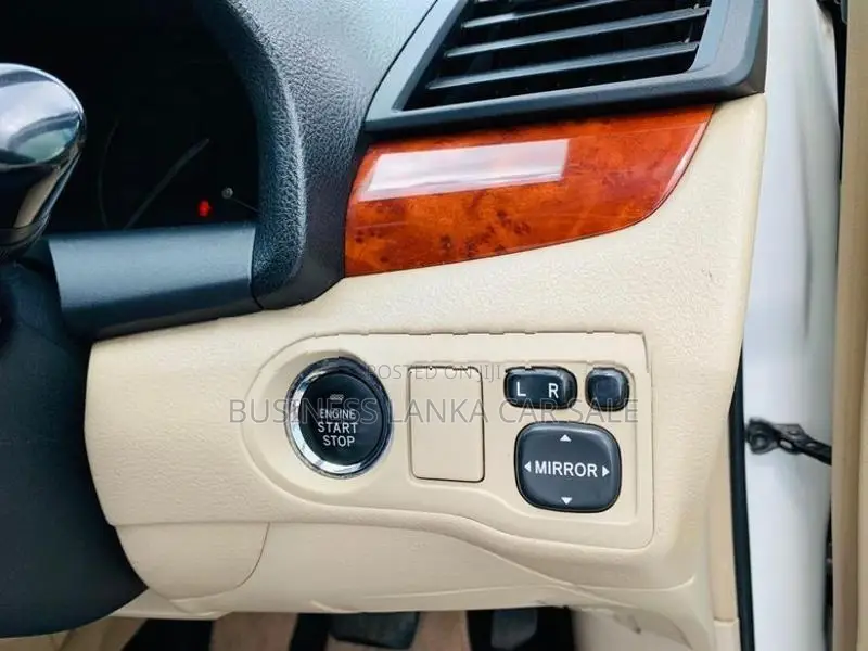 Toyota Premio G Superior 2014