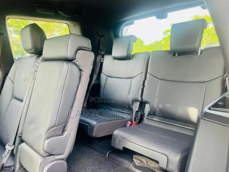 Toyota Land Cruiser Prado 250 VX 2025