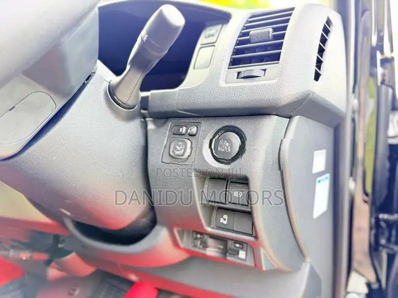 Toyota KDH 223-GDH High Roof 2026