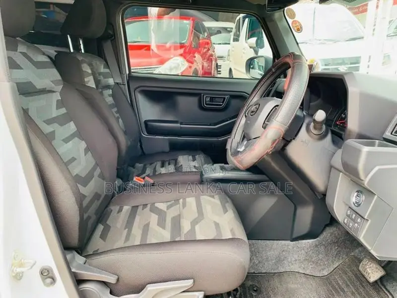 Daihatsu Taft 2025