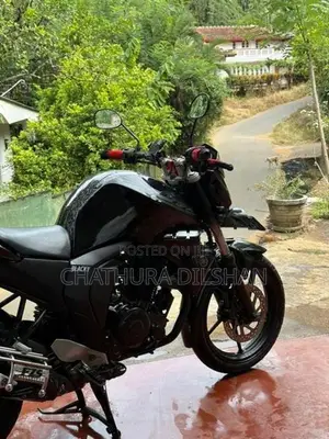Yamaha FZs V2 top condition 2016