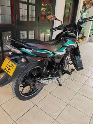 Bajaj Discover 125 2024