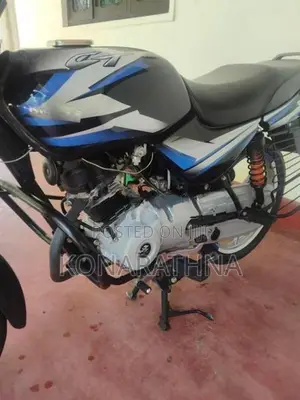 Bajaj CT100 2026