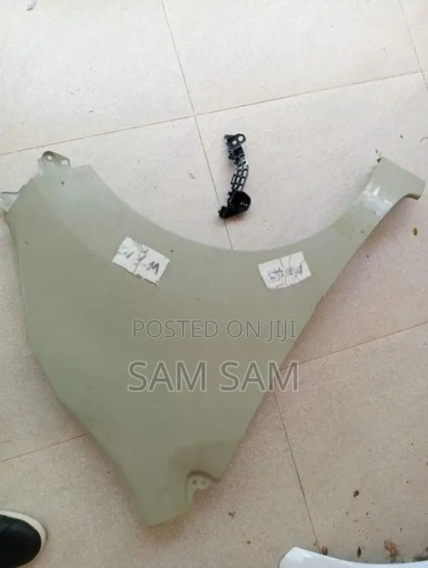 Stingray 44s Right Side Fender