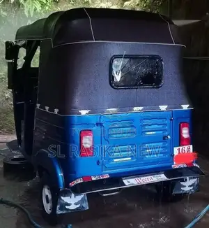 Bajaj RE Three Wheeler 2000