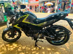 Honda CB Hornet 16R 2018