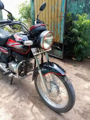 Hero CD 100 2015