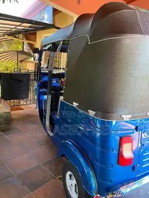 Bajaj RE Three Wheeler 2000