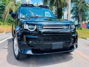 Land Rover Defender P300 X Dynamic Se 2023