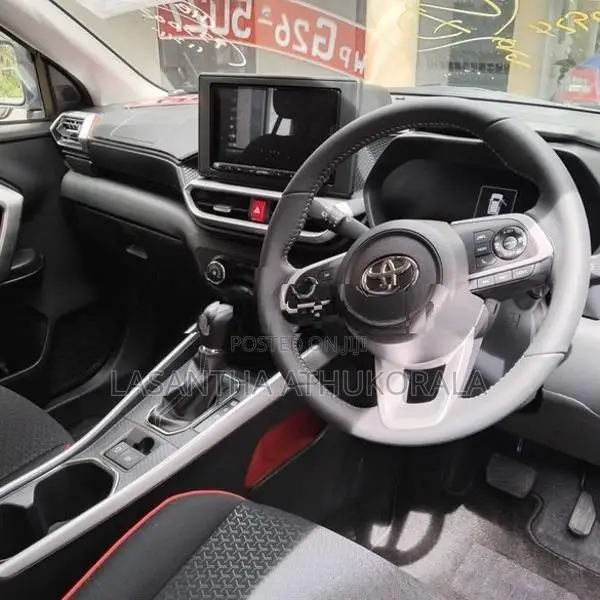 Toyota Raize Z 2025