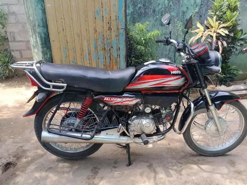 Hero CD 100 2015