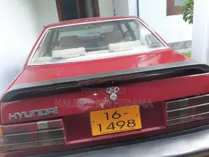 Hyundai Stellar 1989