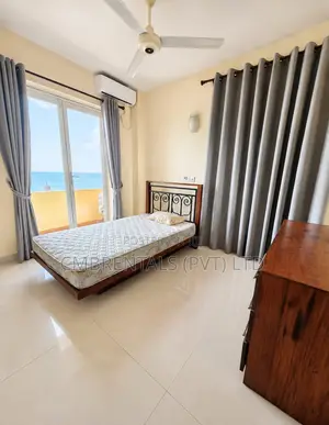 Furnished 3bdrm Apartment in Golden Crescent, Kollupitiya for rent