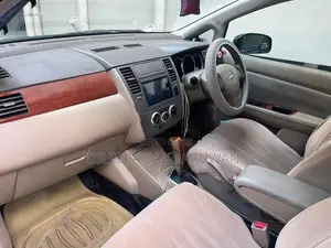 Nissan Tiida Latio 2007