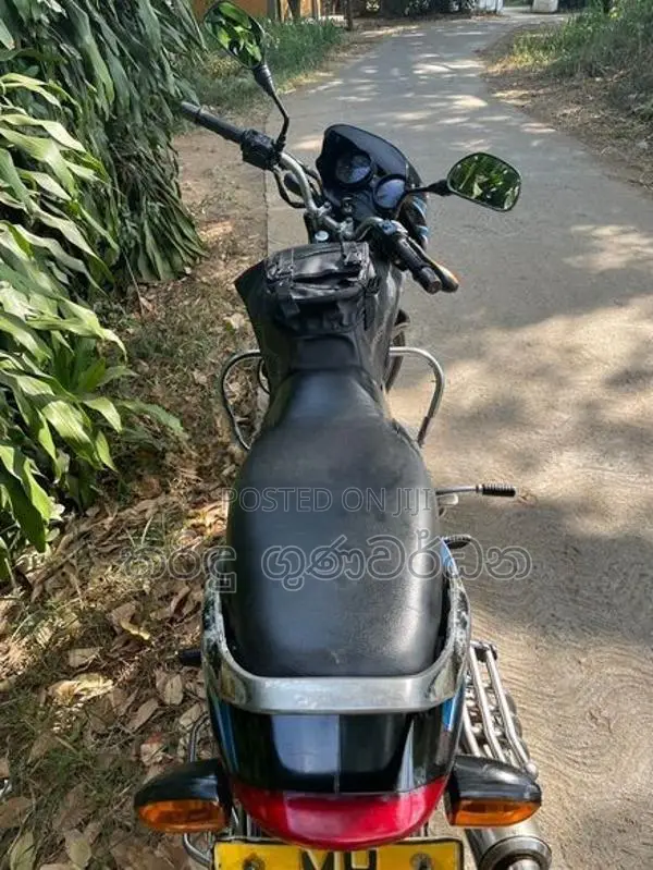 Bajaj Discover 125 2006