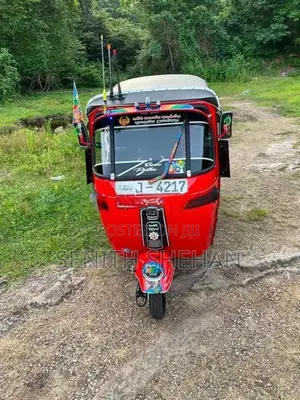 Bajaj RE Good 2006