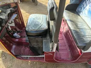 Bajaj RE 2003