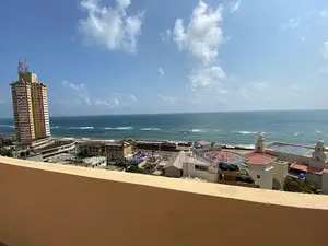 Furnished 3bdrm Apartment in Golden Crescent, Kollupitiya for rent