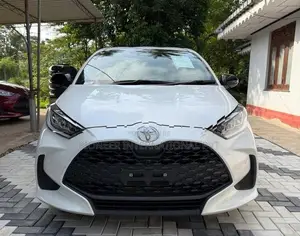 Toyota Yaris G LED BSM 2026