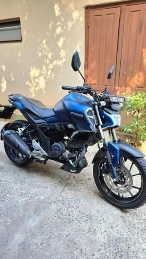 Yamaha Fzs V4 Matte Blue 2025