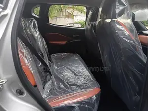 Nissan Magnite Tekna Plus 2025