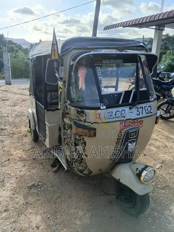 Bajaj RE 2006
