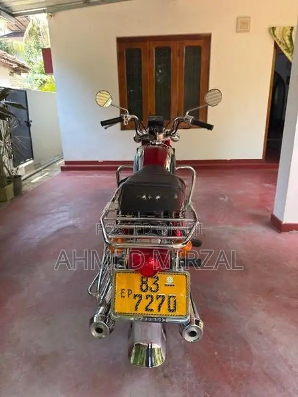 Honda CD 200 Road Master 2005