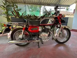 Honda CD 200 Road Master 2005