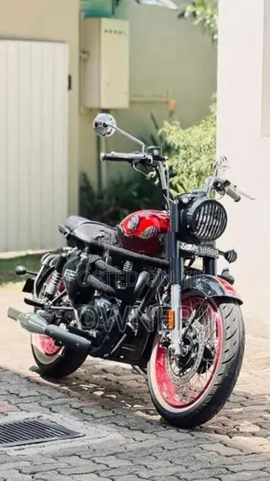 Royal Enfield Classic Goan 2025