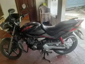Hero CBZ 2000